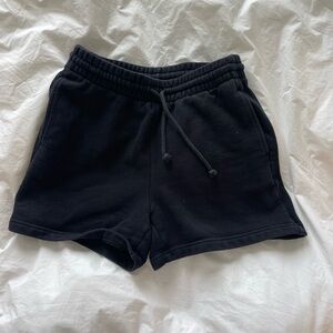 Aritzia tna cozy sweat shorts